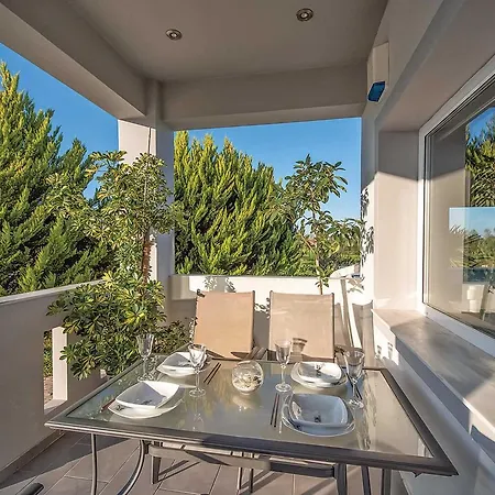 Mythee Villa